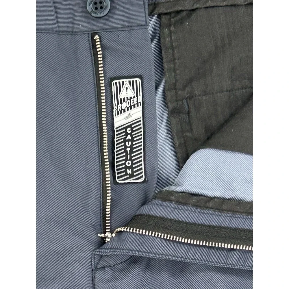 Travis Mathew lightweight photos pockets